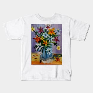 A beautiful bouquet flowers in a glass vase Kids T-Shirt